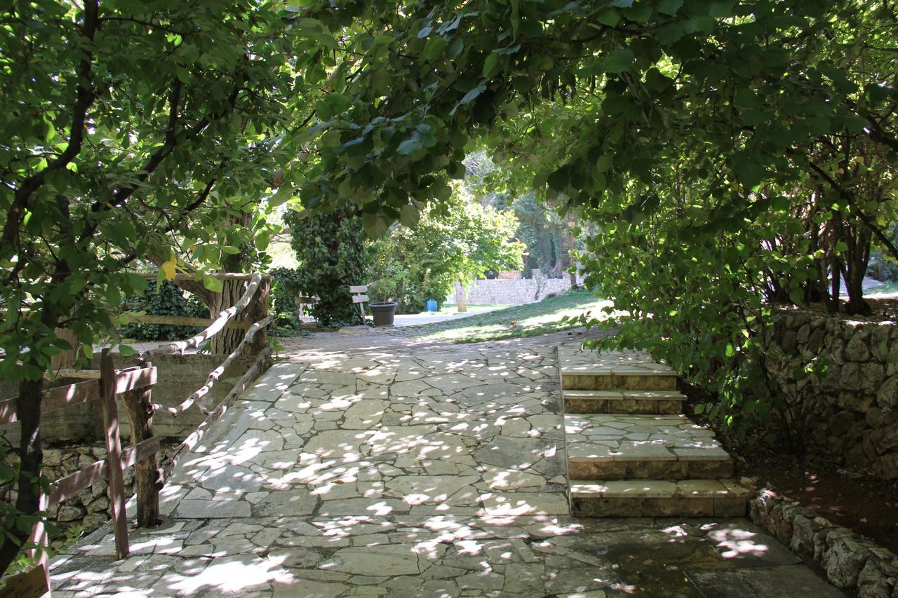 Domaine De Chouchene Hotel Sahrat al Qashsh Buitenkant foto